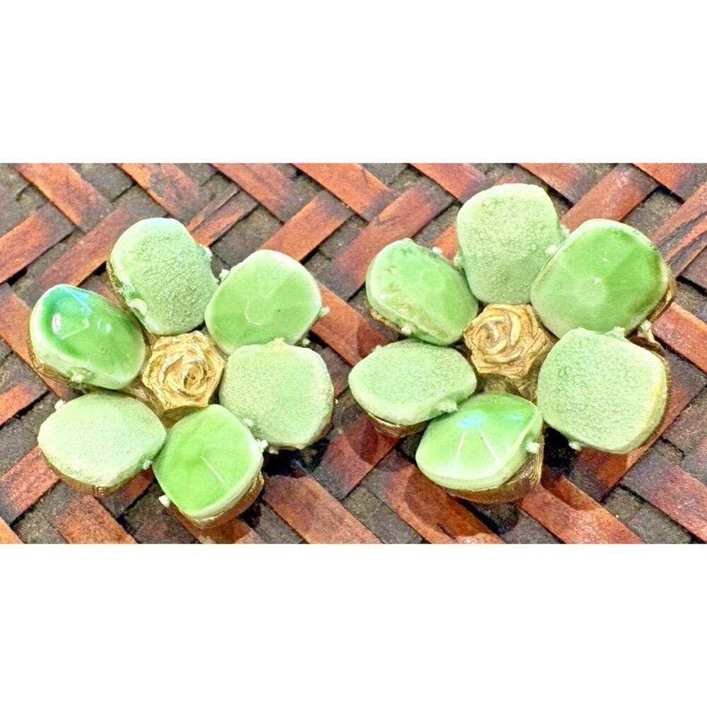 Vintage Ceramic Earrings Flower